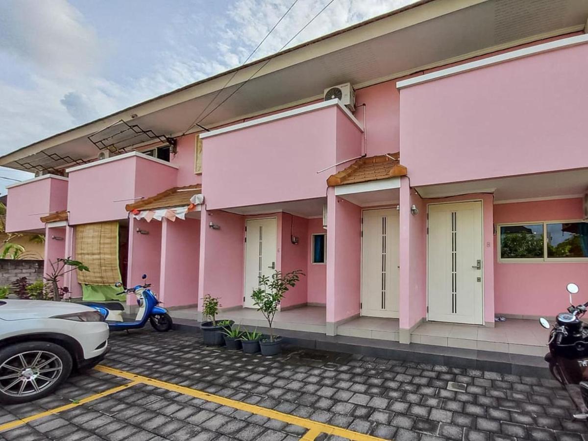 Reddoorz At Kawaii Apartment Jimbaran Balian Esterno foto